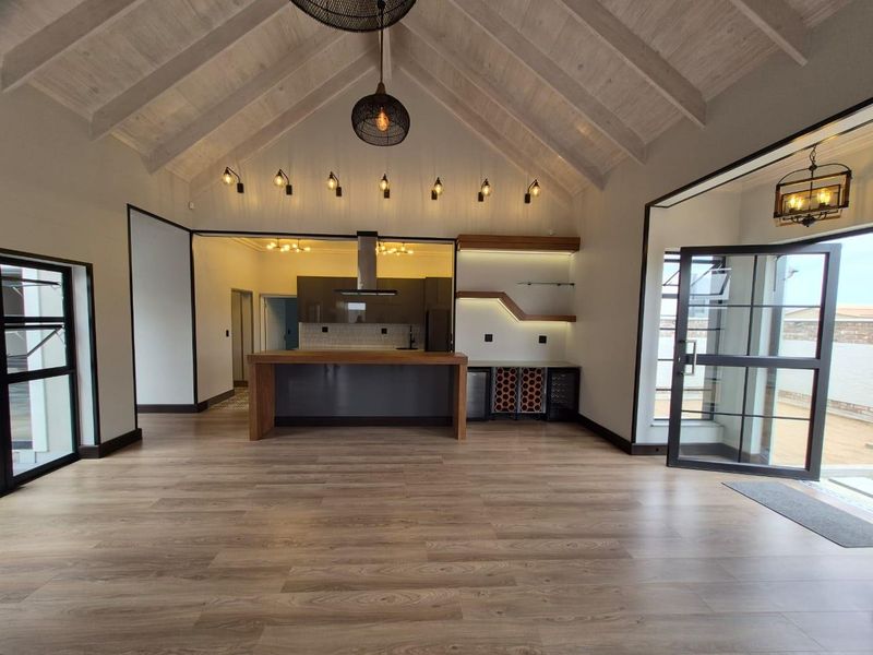 Luxury Coastal Living Family Home N$ 5 950 000.00 - Photo 10
