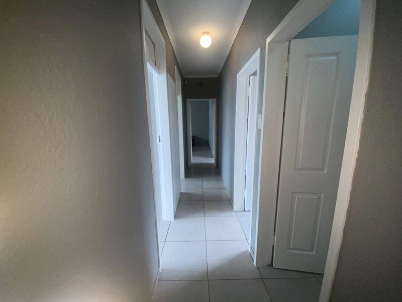 Modern 3-Bedroom Home with Flatlet for Sale - Photo 10