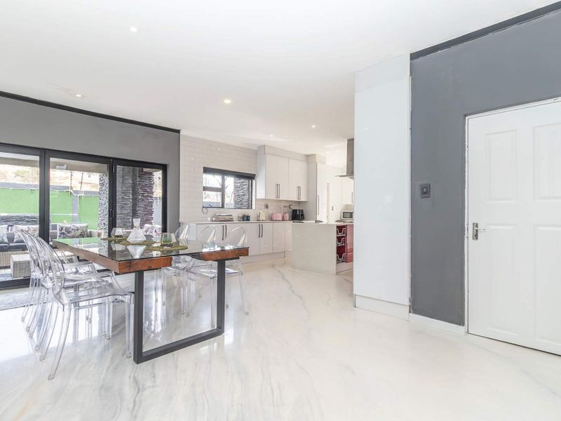 4 Bed, 3 bathrooms home in Pinehaven. - Photo 6