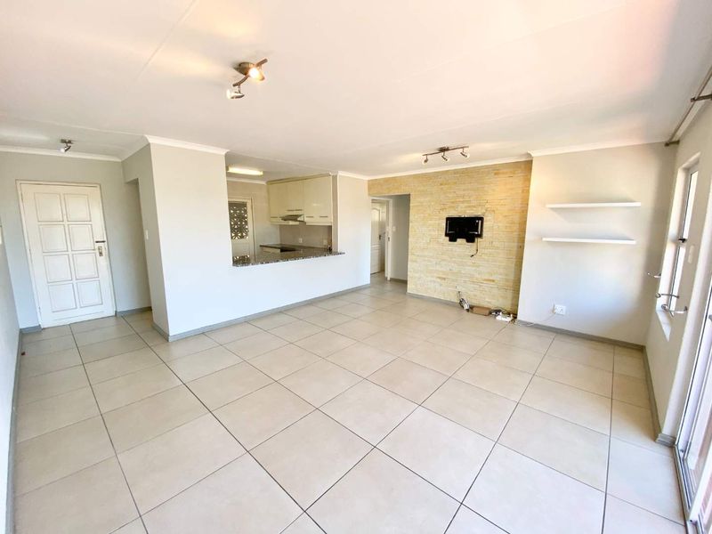 Hendra Estates - Stunning 2 Bedroom Tonwhouse For Rent In Lovely Complex In Durban North! - Photo 9