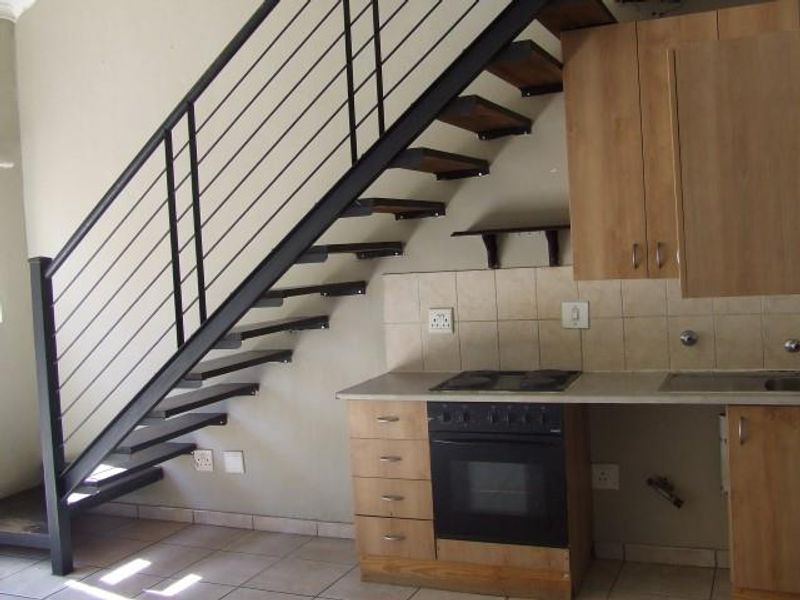 2 Bedroom Townhouse For Sale - Photo 10