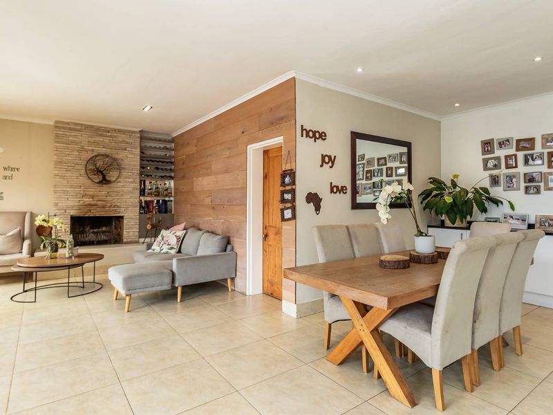 Position Is Everything - Photo 8