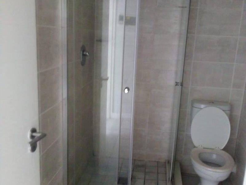 Stunning Two Bedroom In Greenlee - Photo 10