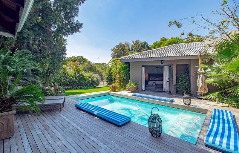 Refined Luxury & Entertainer’s Dream in Prestigious Bryanston East