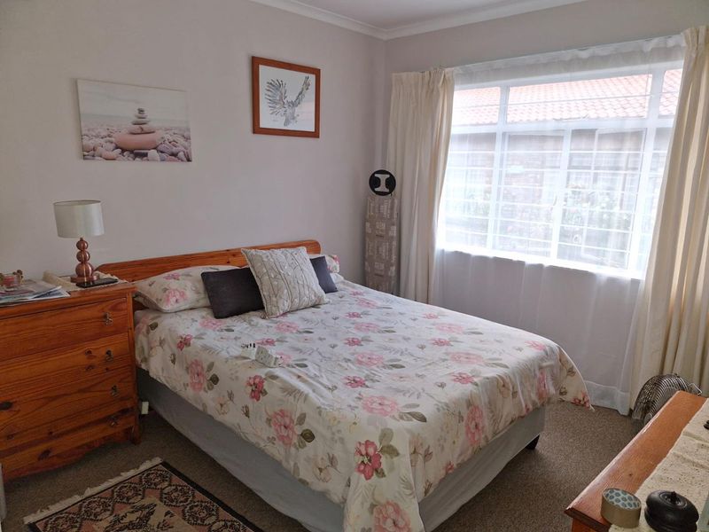 Retirement village for independent seniors - Photo 6