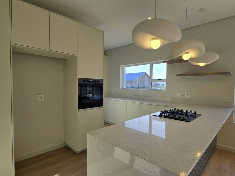 Brand new family home in KIipheuwel Estate - Transfer cost included (Transfer duty & Attorney fee) - Photo 5