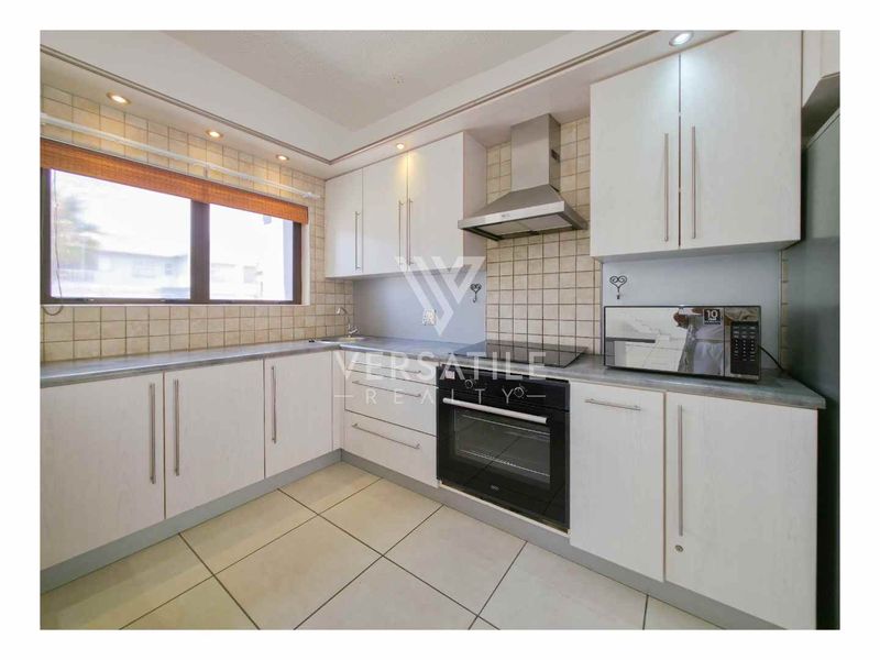 House to let - Photo 10