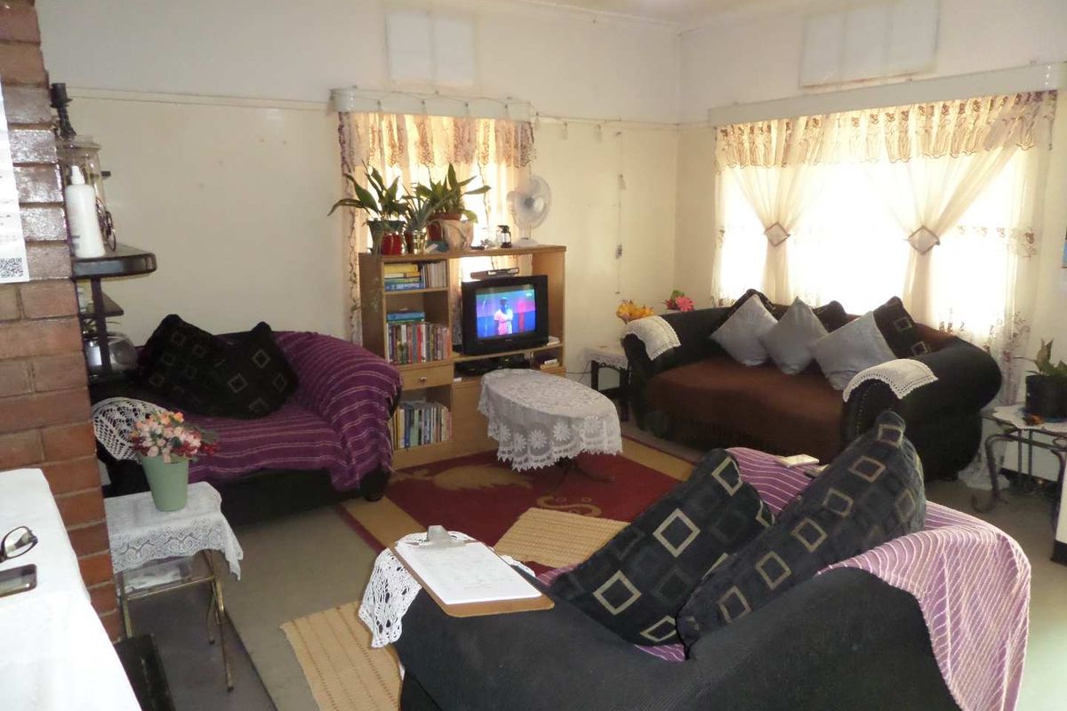 Looking for a serious buyer - Photo 4