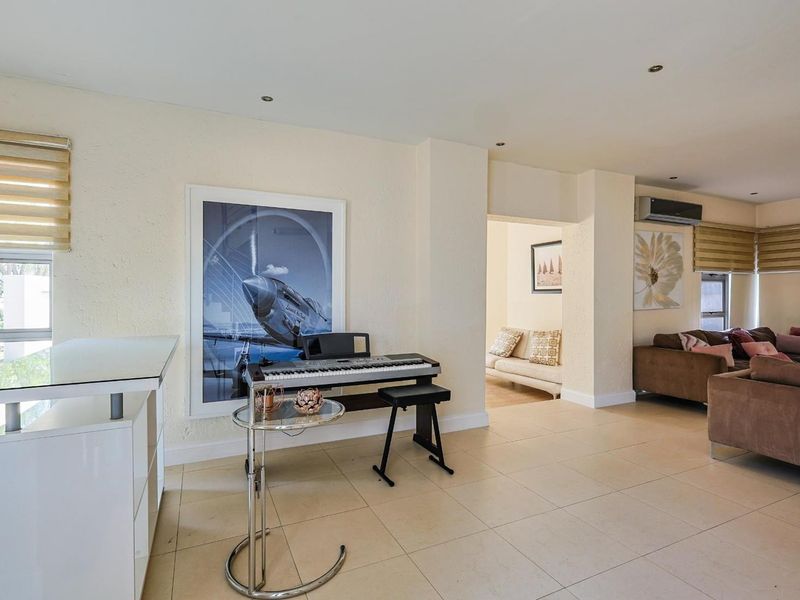 4 Bedroom For Rent - Photo 6