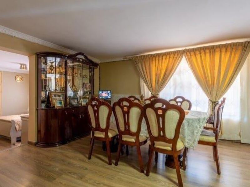 4 Bedroom House for Sale in Winchester Hills Johannesburg South - Photo 8