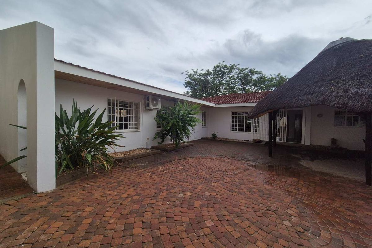 Freestanding house in Ludwigsdorf - Photo 3