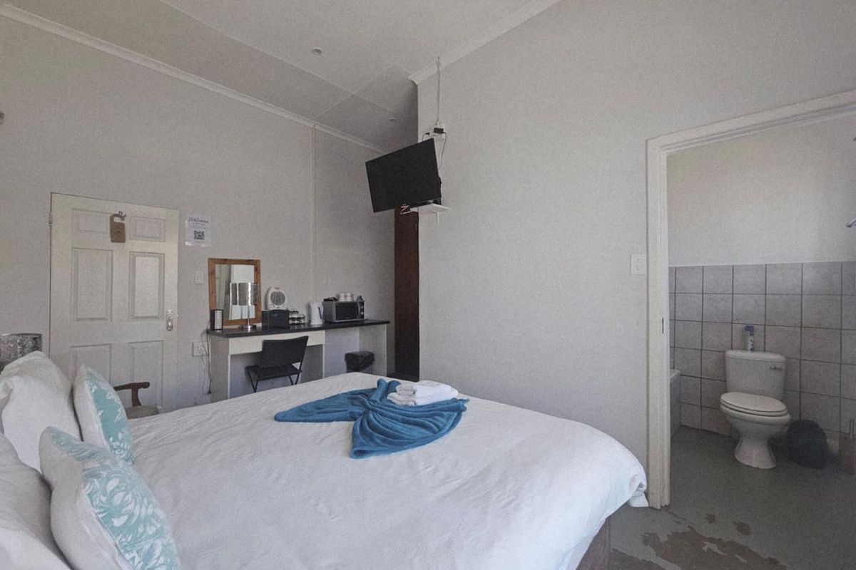 **Luxury 4-Star Guesthouse for Sale: A Prime Investment Opportunity** - Photo 4