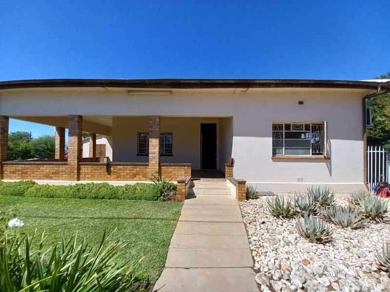 Golden investment opportunity with lots of possibilities!! - Photo 6