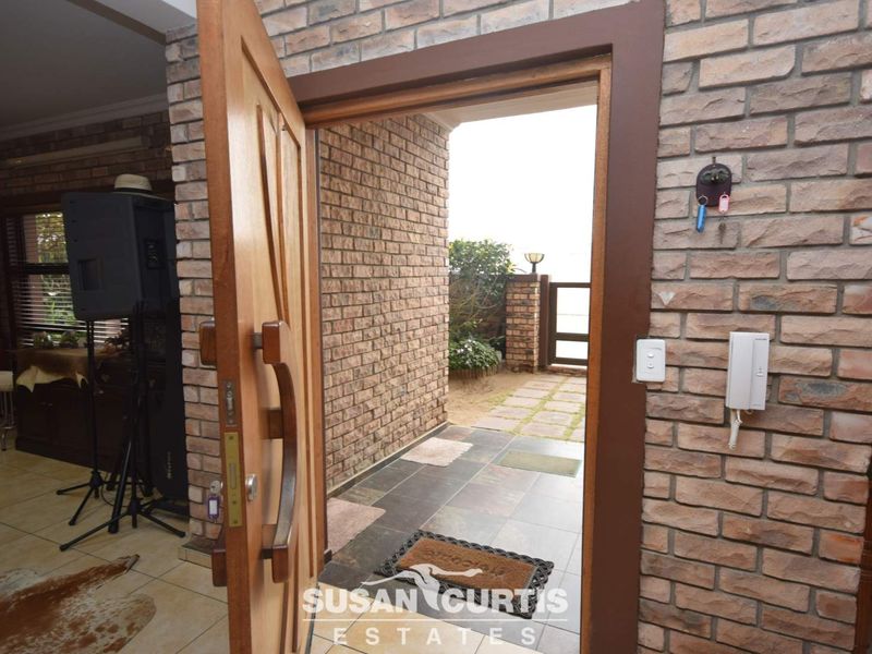 5 BEDROOM HOUSE FOR SALE IN EXT 11, VINETA NORTH - Photo 6