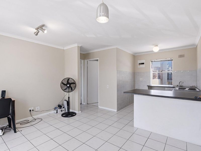 Lovely One Bedroom Apartment in Bay Ridge - Photo 4