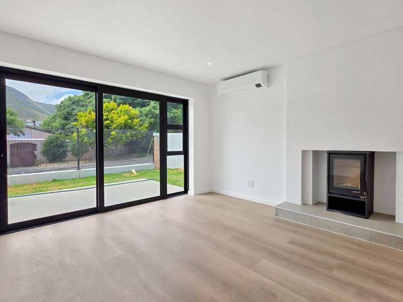 Brand New 3 Bedroom Townhouse - Photo 10
