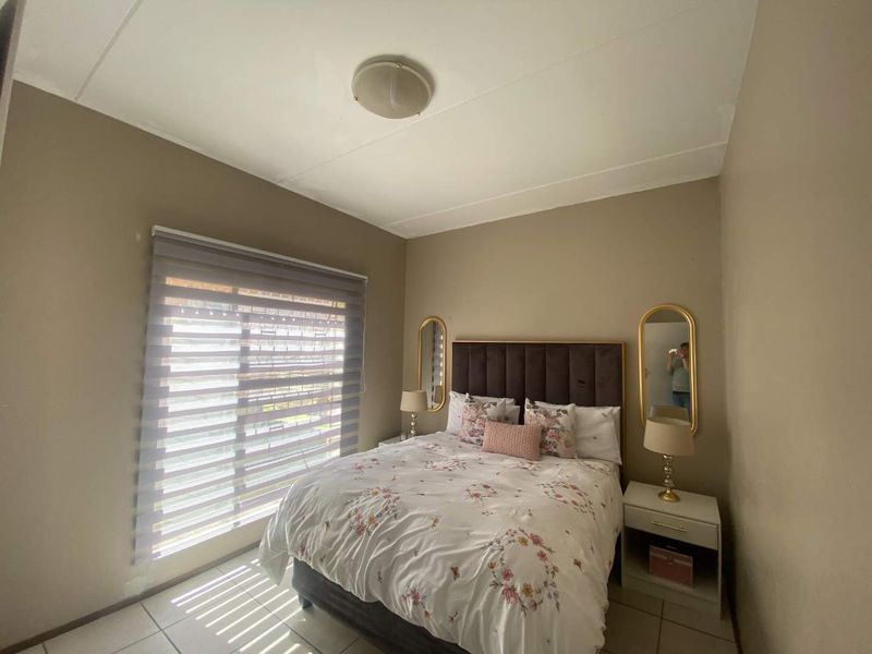 Gorgeous unit in Wilgeheuwel - Photo 10