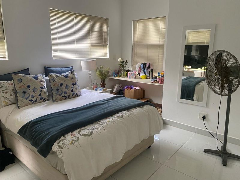 Excuiste Apartment For Sale in Palm Lakes Estate - Photo 6