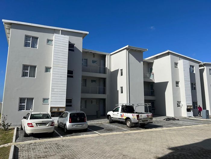Property #2189886, Apartment For Sale in Fairview