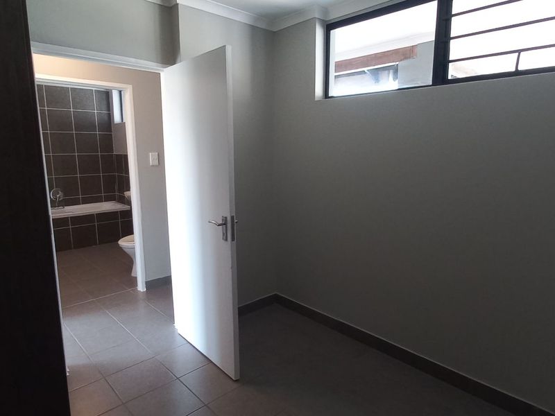 The perfect location! - Photo 8