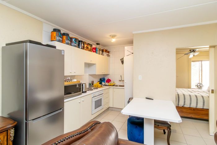 Property #2477468, Apartment For Sale in Morning Hill