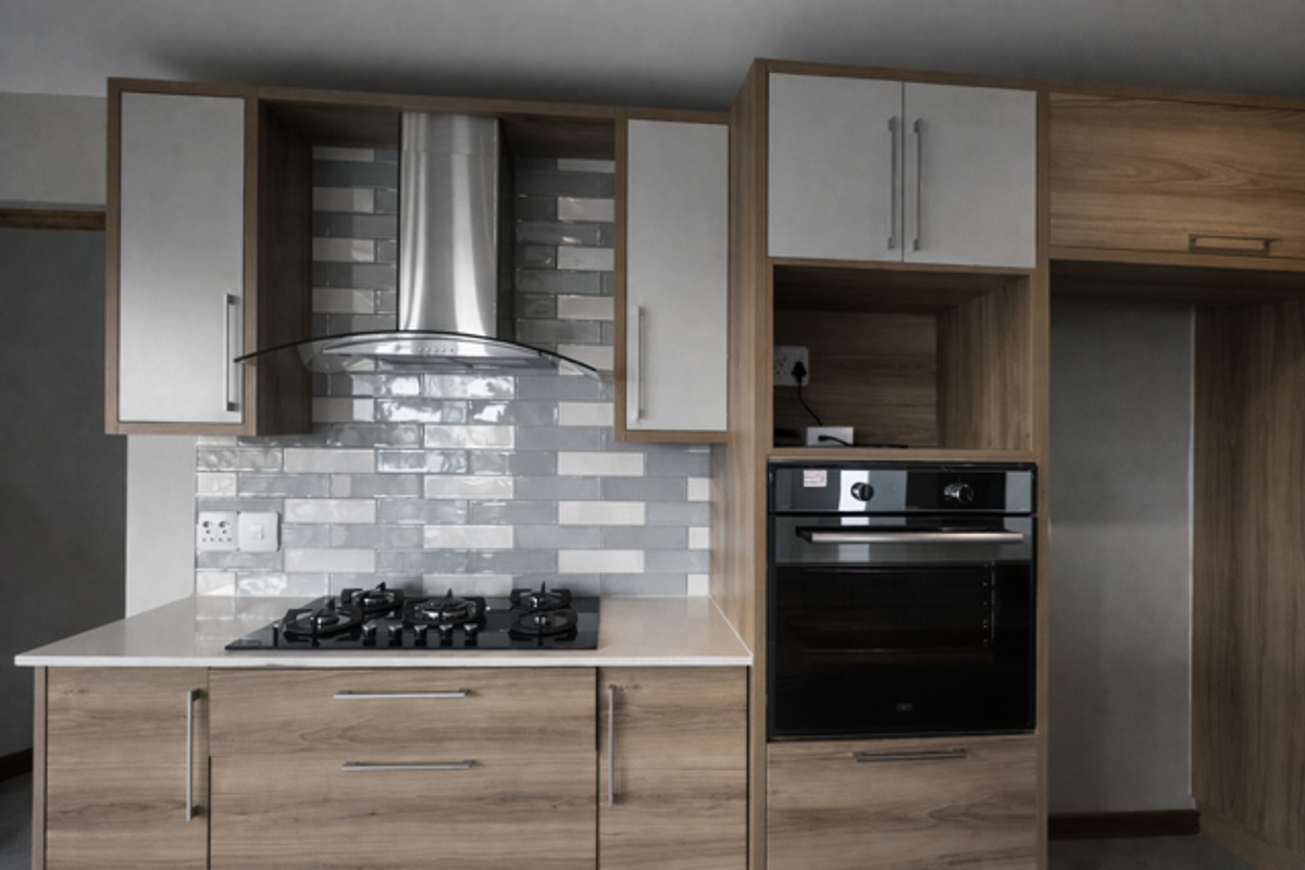 Elegant Retirement Living in Wild Olive Estate - Photo 2