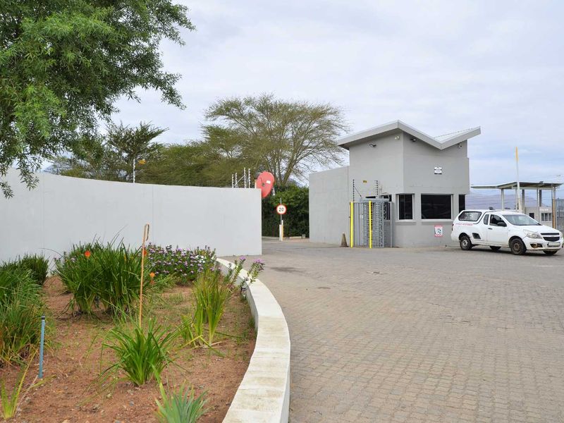 450m2 Mini Warehouse to Let in Dal Josafat Paarl - Photo 2