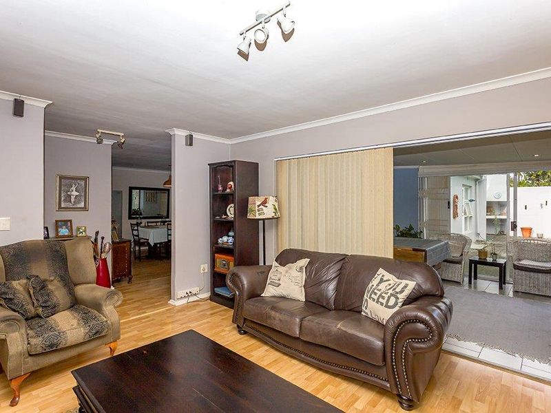 Perfect Family Home in the perfect location - Photo 4