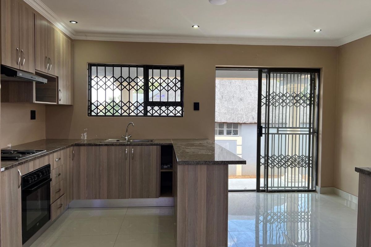 2 Bedroom House to Rent in Edleen Kempton park - Photo 2
