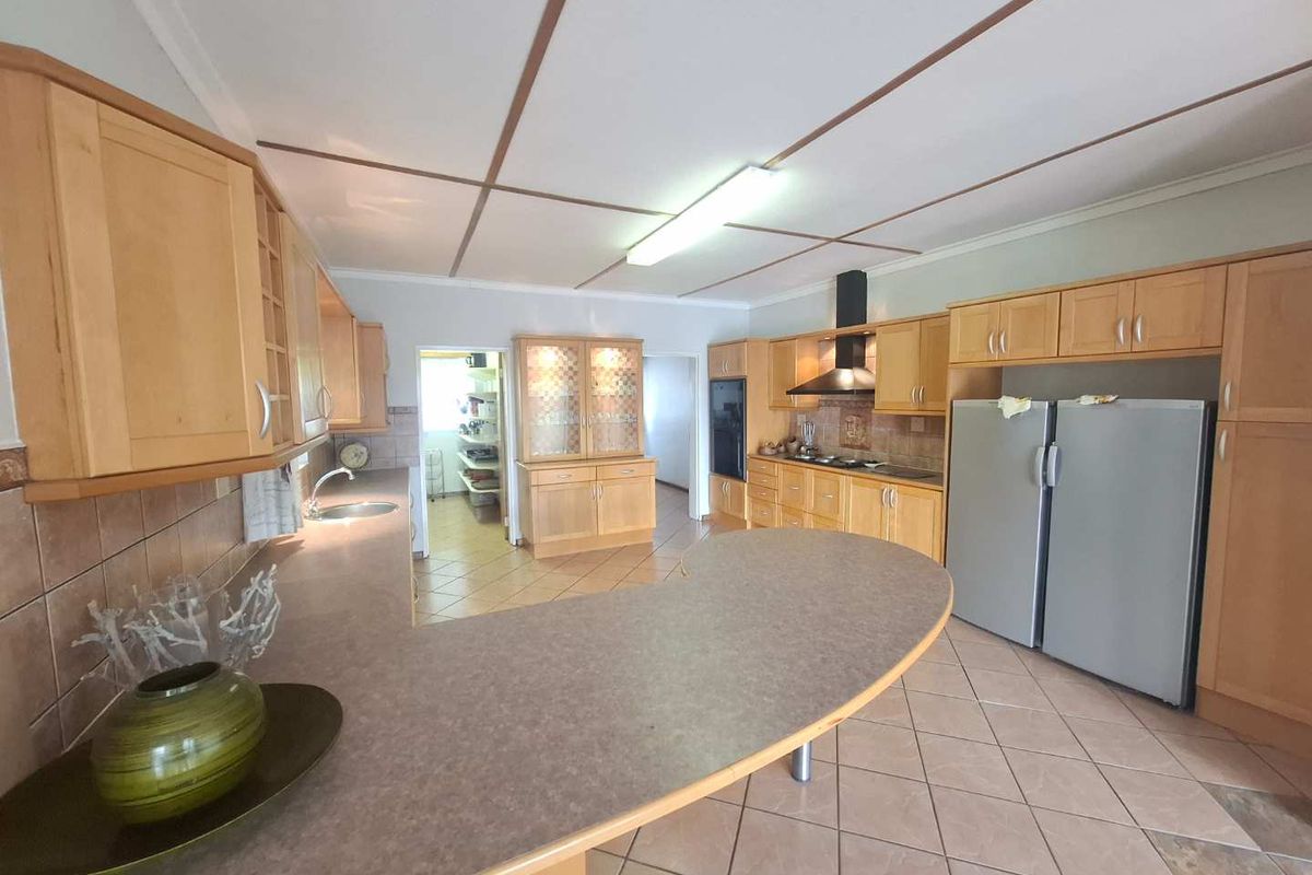 Price reduced!! Now selling below valuation! - Photo 3