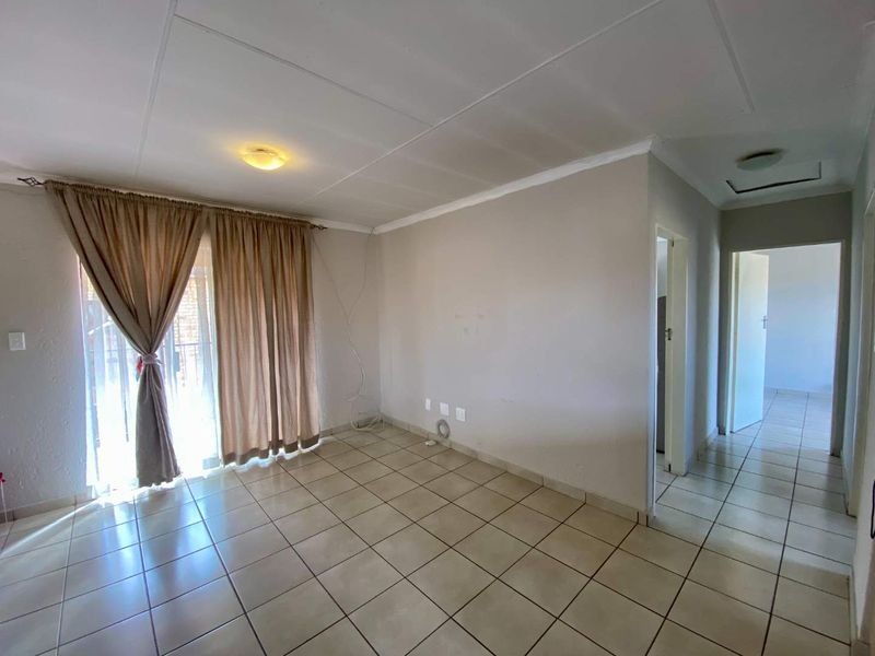 Move In and Start Living - Photo 5