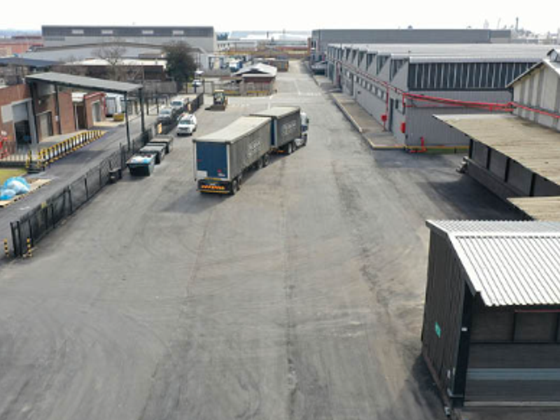 1 025m2 Benoni Warehouse To Let - Photo 2