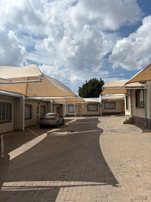 Property #2500608, Townhouse For Sale in Pioniers Park Ext 1