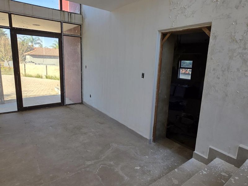 3 Bedroom Family Home To Complete in Birdwood - Photo 9