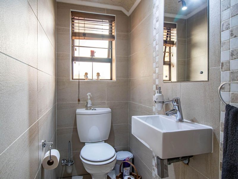 Low Maintenance Cluster. - Photo 7