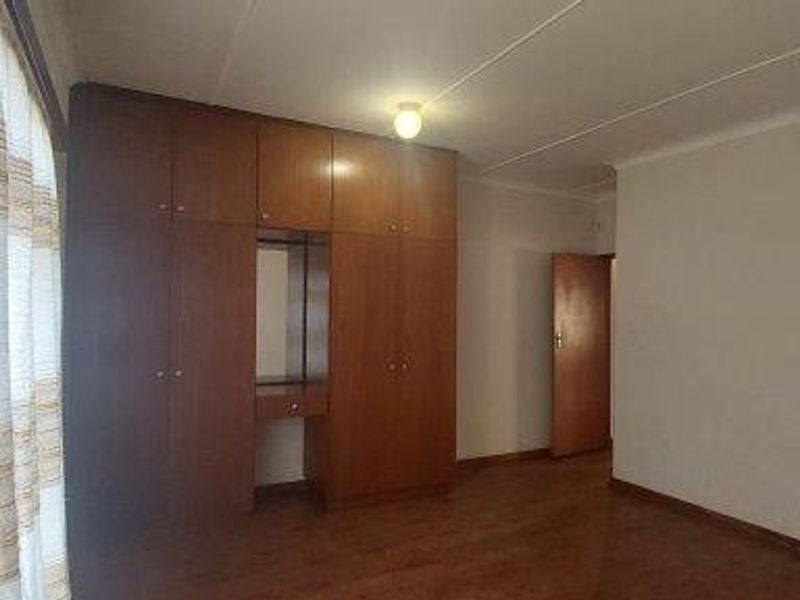 Home on large plot can add another dwelling close to Gymnasium Private school. - Photo 6