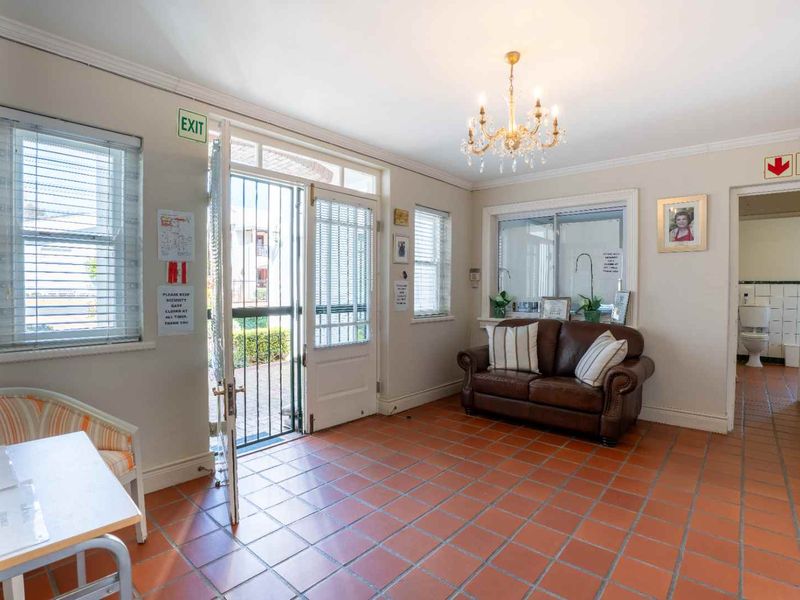 Rare Franschhoek Investment: Boutique Hotel Ready for Development - Photo 9