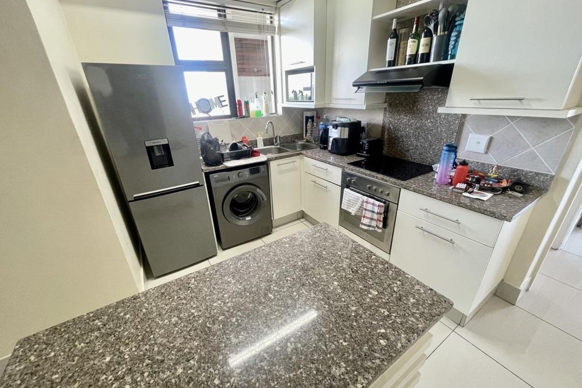 Hendra - Luxury 2-Bedroom Apartment for Sale | One On Herrwood | Breathtaking Sea Views - Photo 5
