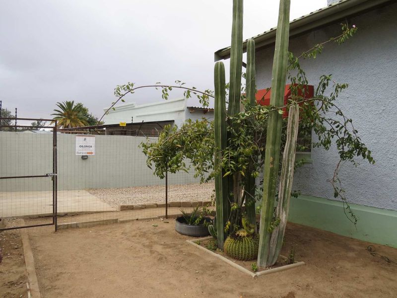 "Exclusive Corner Property: Residential & Business Ready in Central Okahandja!" - Photo 9