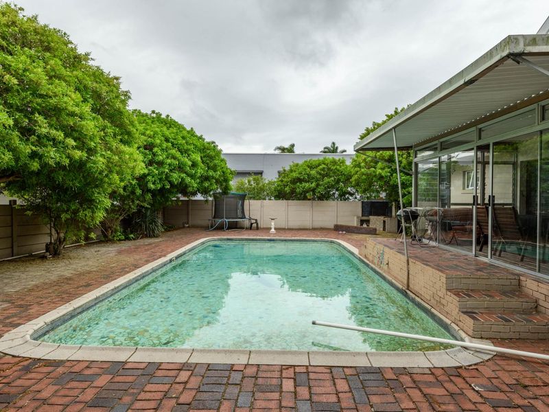 Stunning Family Home or Excellent Investment - Serious Seller - Photo 5