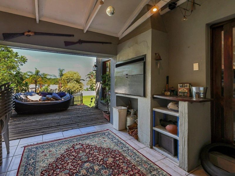 Prime Real Estate: Large Stand, Granny Flat, & Perfect Location - Photo 3