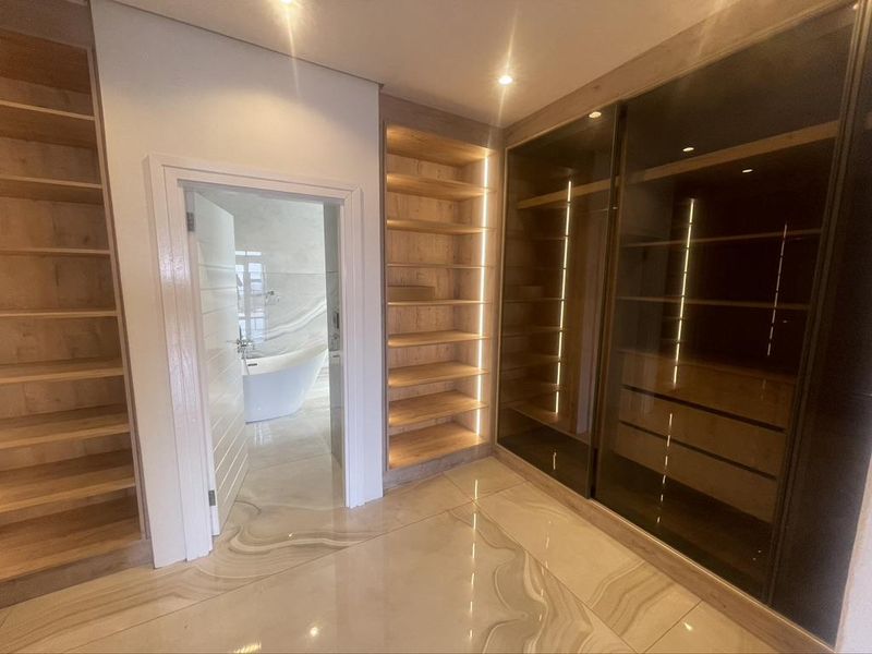 Hendra - Three-Level Luxury Residence – Izinga Park Estate - Photo 8