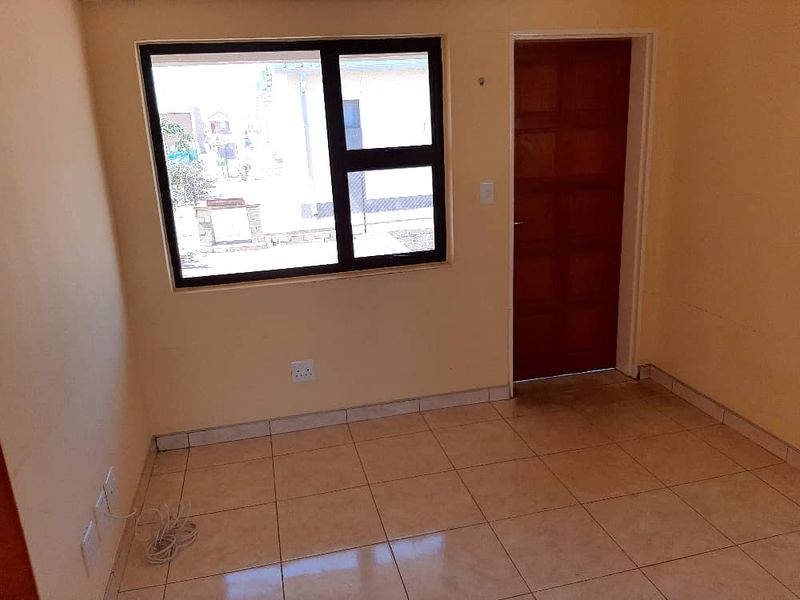 For Sale - Photo 3