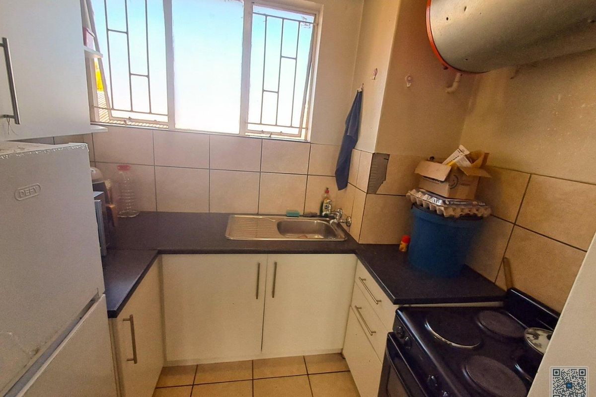 1 Bedroom Apartment In Kalahari Complex In Sunnyside - Photo 4