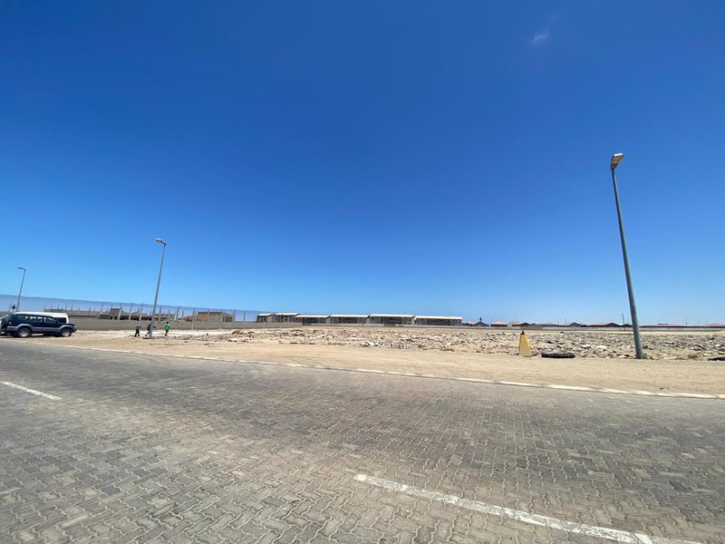 FOR SALE- MASSIVE INDUSTRIAL VACANT ERF IN SWAKOPMUND, NAMIBIA - Photo 2
