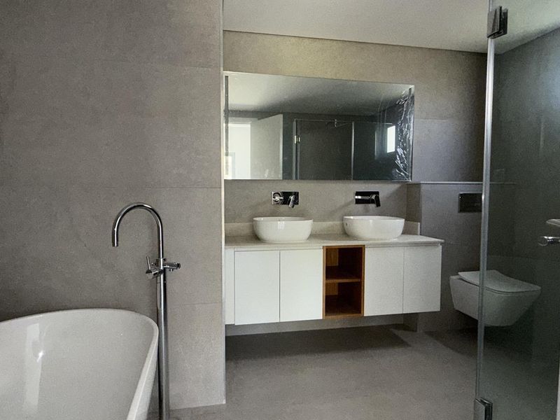 Coastal Comfort with Resort-Style Facilities - Photo 9