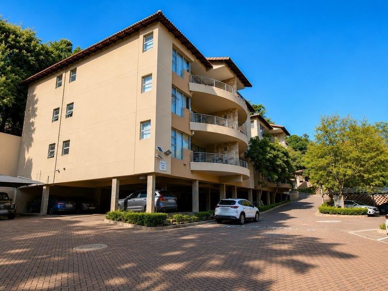 Apartment For Sale in Houghton Estate, Johannesburg - Photo 4