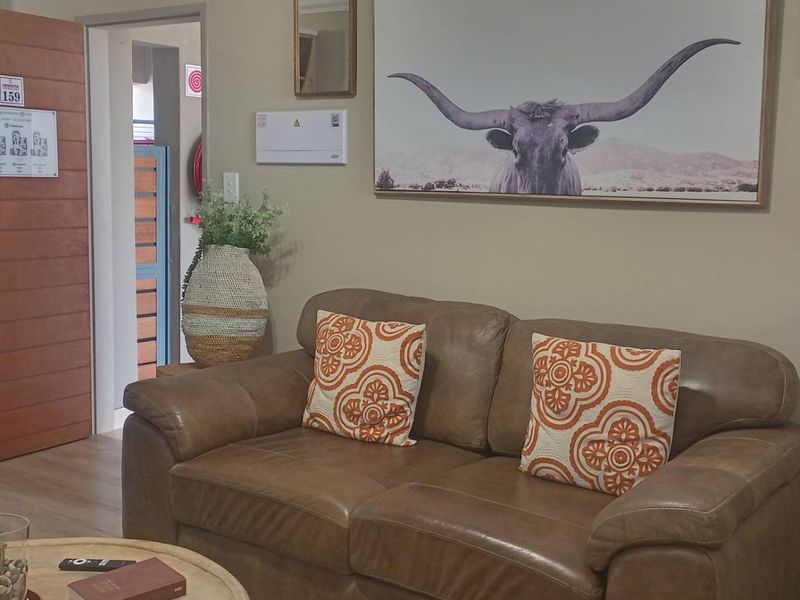 "Secure your Stylish,newly developed 3-Bed apartment in Roodepark Eco City 2" - Photo 2