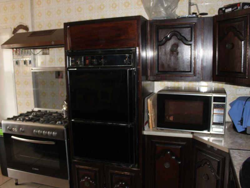 LUCRATIVE GUEST HOUSE - Photo 9