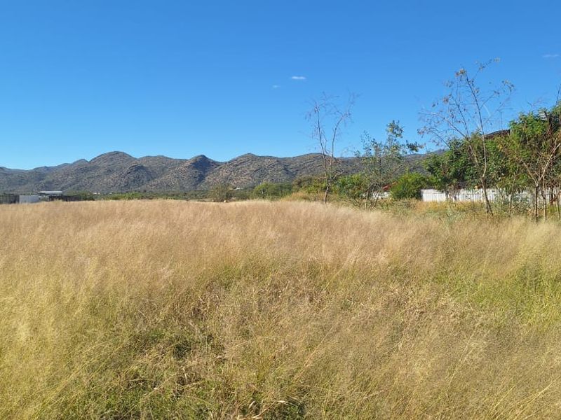 Prime Vacant Land for Rent in Brakwater, Windhoek – Secure & Accessible - Photo 3